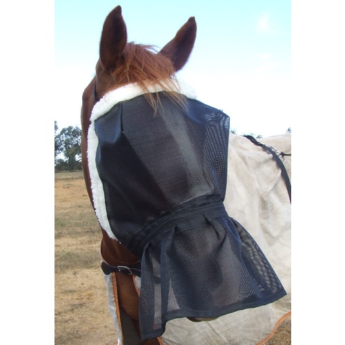 Ecotak DELUX fleece lined fly mask with nose skirt