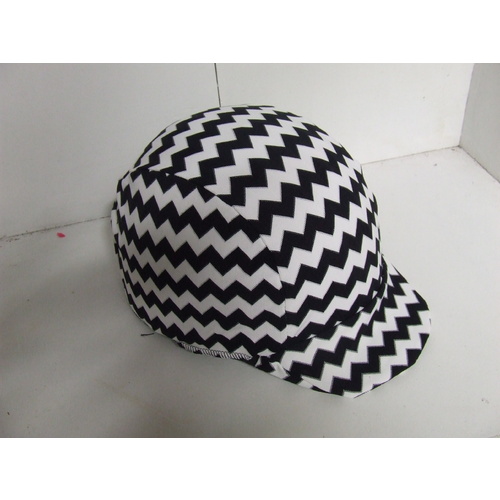 Ecotak Lycra Helmet Cover - black white chevron pattern