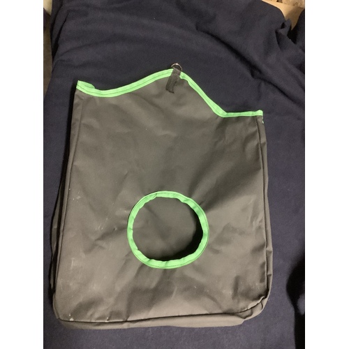 Ecotak Canvas Hay Bag - black & lime green 