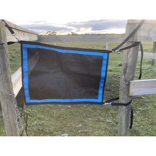 Ecotak yard/stable/gate/stall guard - Black & aqua 